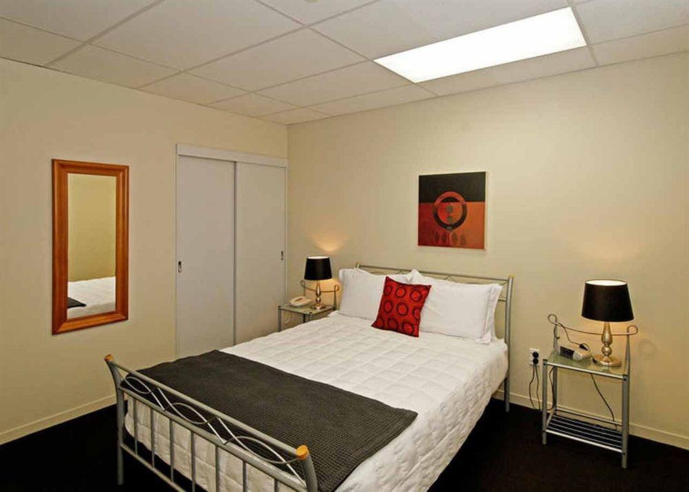 Kudos Business Suites & Airport Motel Auckland Extérieur photo
