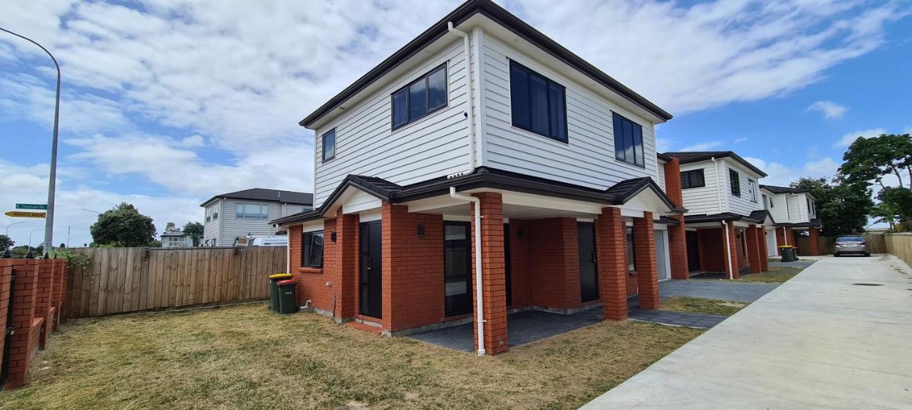 Kudos Business Suites & Airport Motel Auckland Extérieur photo