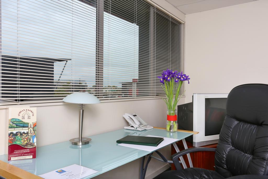 Kudos Business Suites & Airport Motel Auckland Extérieur photo