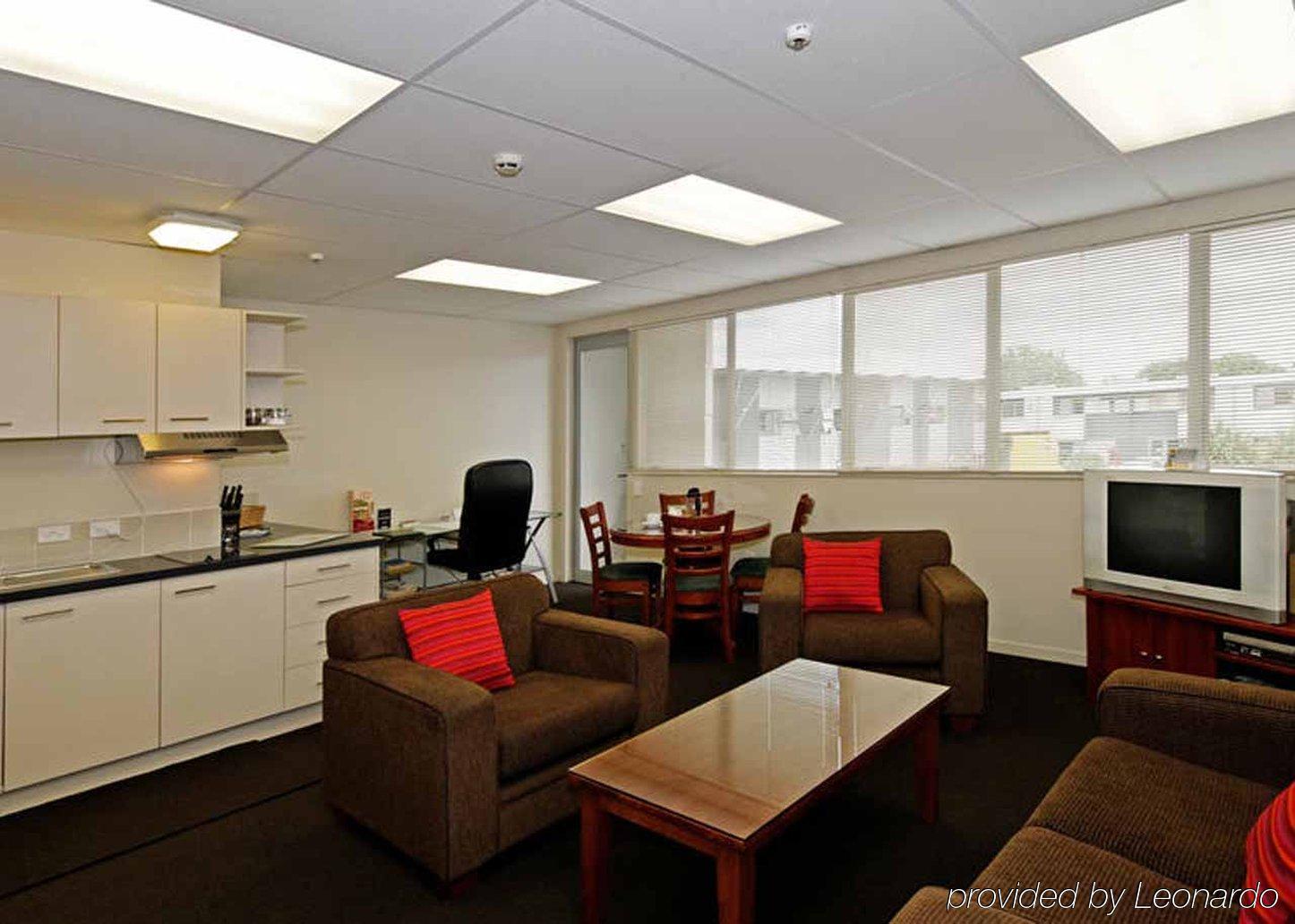 Kudos Business Suites & Airport Motel Auckland Chambre photo