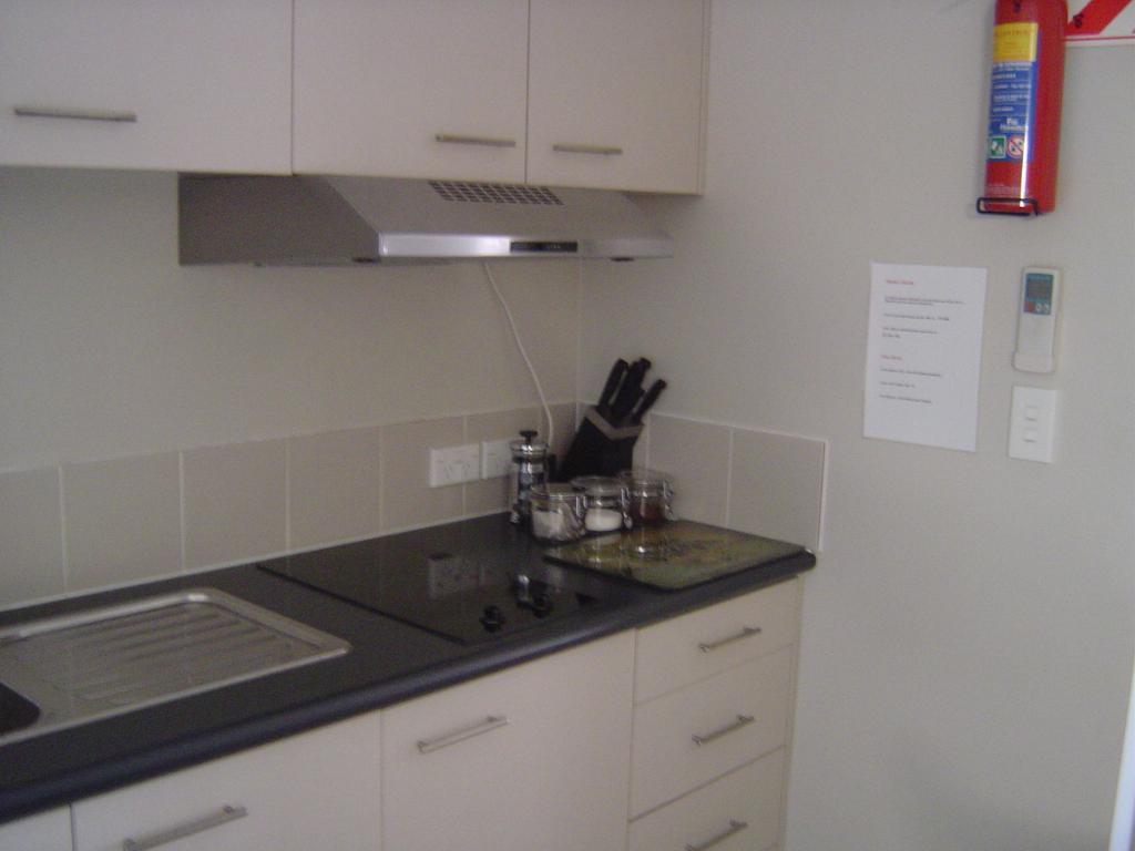 Kudos Business Suites & Airport Motel Auckland Extérieur photo