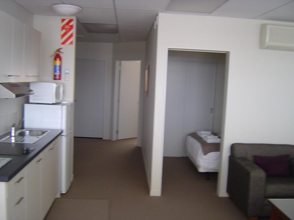 Kudos Business Suites & Airport Motel Auckland Extérieur photo